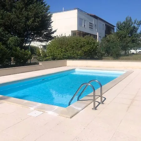 T2 Avec Piscine Et Terrasse Dans Résidence Arborée Appartamento *